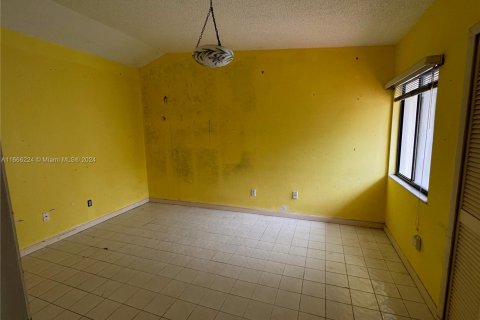 Copropriété à vendre à Miami, Floride: 3 chambres, 324.51 m2 № 1380256 - photo 10