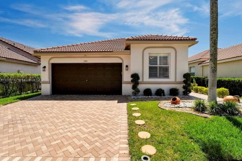 House in Weston, Florida 4 bedrooms, 172.71 sq.m. № 1208429 - photo 1