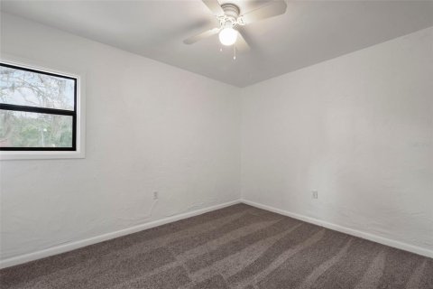 Condo in Tampa, Florida, 2 bedrooms  № 1389449 - photo 17