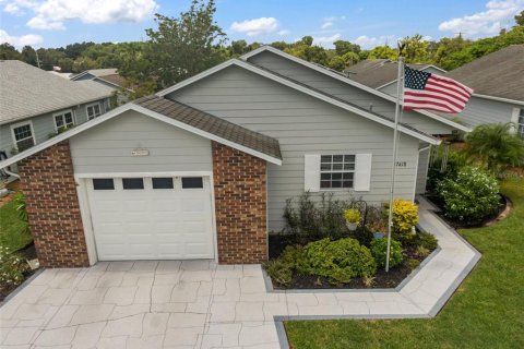 Villa ou maison à vendre à Zephyrhills, Floride: 2 chambres, 133.22 m2 № 1295951 - photo 2