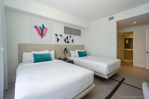 Condominio en venta en Hollywood, Florida, 2 dormitorios, 98.01 m2 № 9734 - foto 20