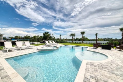 Villa ou maison à vendre à Kissimmee, Floride: 5 chambres, 273.6 m2 № 1367673 - photo 2