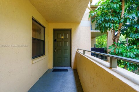 Condo in Sunrise, Florida, 2 bedrooms  № 1389692 - photo 20