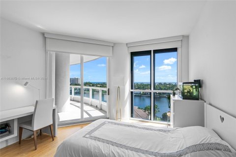 Condo in Aventura, Florida, 3 bedrooms  № 1389738 - photo 29