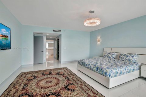 Copropriété à vendre à Aventura, Floride: 3 chambres, 285.49 m2 № 1304808 - photo 1