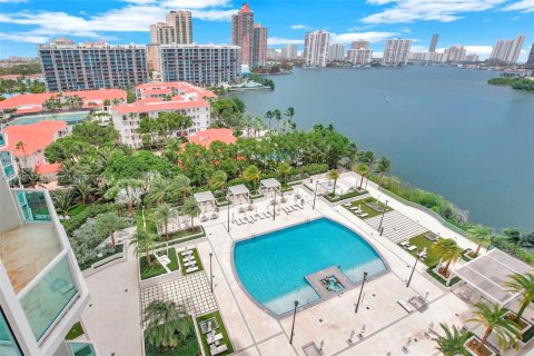 Copropriété à vendre à Aventura, Floride: 3 chambres, 285.49 m2 № 1304808 - photo 4