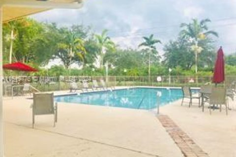 Copropriété à vendre à West Palm Beach, Floride: 2 chambres, 83.61 m2 № 1304771 - photo 11