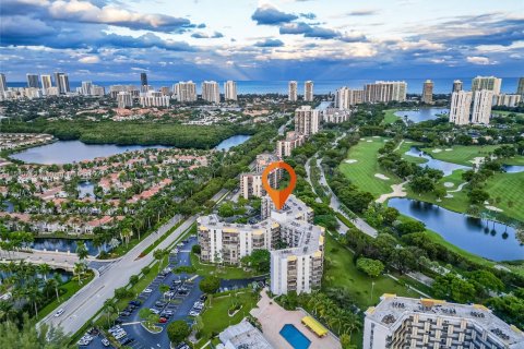 Condominio en venta en Aventura, Florida, 1 dormitorio, 92.34 m2 № 1367003 - foto 26