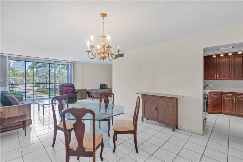 Copropriété à vendre à Aventura, Floride: 1 chambre, 92.34 m2 № 1367003 - photo 6