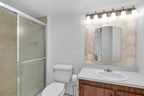 Condo in Aventura, Florida, 1 bedroom  № 1367003 - photo 23