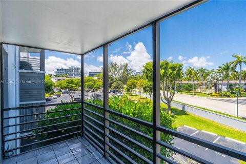 Copropriété à vendre à Aventura, Floride: 1 chambre, 92.34 m2 № 1367003 - photo 3