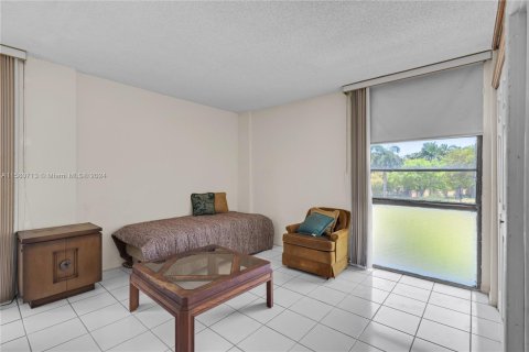 Copropriété à vendre à Aventura, Floride: 1 chambre, 92.34 m2 № 1367003 - photo 13