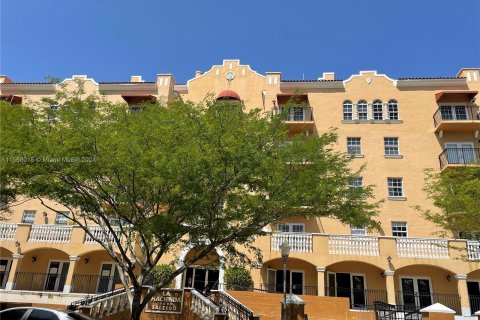 Condominio en venta en Coral Gables, Florida, 2 dormitorios, 116.13 m2 № 1117392 - foto 29