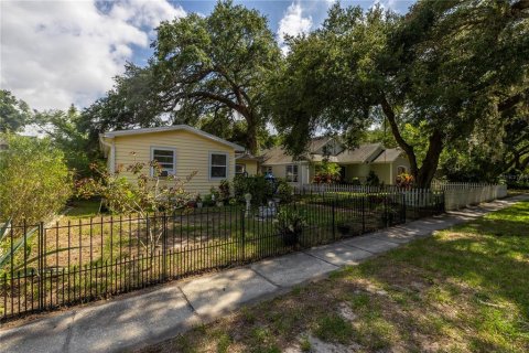 Villa ou maison à vendre à Largo, Floride: 3 chambres, 133.5 m2 № 1257692 - photo 2