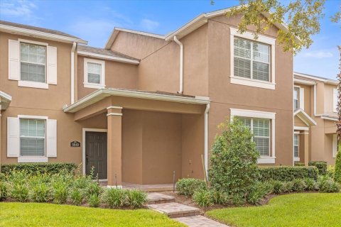 Adosado en venta en Winter Garden, Florida, 4 dormitorios, 197.97 m2 № 1364367 - foto 1