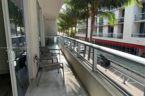 Condominio en venta en Hollywood, Florida, 1 dormitorio, 75.9 m2 № 681960 - foto 2