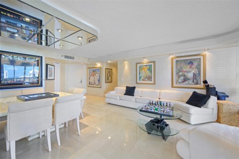 Condo in Aventura, Florida, 3 bedrooms  № 1415658 - photo 5