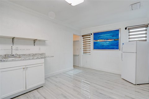 Casa en venta en Hollywood, Florida, 4 dormitorios, 142.33 m2 № 1229666 - foto 29