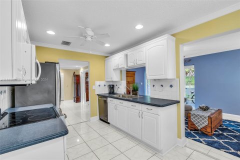 Casa en venta en Plantation, Florida, 2 dormitorios, 129.88 m2 № 1311277 - foto 15