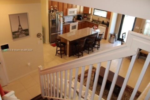 Casa en venta en Miami, Florida, 4 dormitorios, 234.49 m2 № 1330120 - foto 7