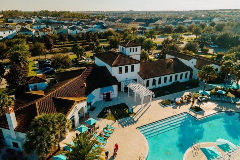 Villa ou maison à vendre à Kissimmee, Floride: 9 chambres, 407.93 m2 № 1384853 - photo 9