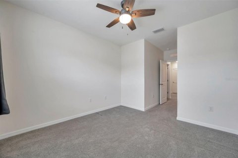 Townhouse in Wesley Chapel, Florida 3 bedrooms, 155.43 sq.m. № 1367687 - photo 28