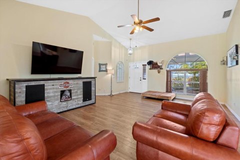 Casa en venta en North Port, Florida, 3 dormitorios, 143.91 m2 № 1140163 - foto 19