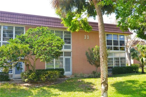 Condominio en venta en Vero Beach, Florida, 2 dormitorios № 369093 - foto 14