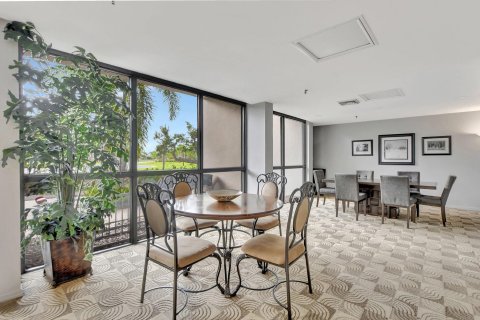 Copropriété à vendre à Boca Raton, Floride: 2 chambres, 126.81 m2 № 1222739 - photo 10