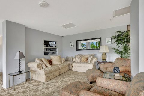 Copropriété à vendre à Boca Raton, Floride: 2 chambres, 126.81 m2 № 1222739 - photo 9