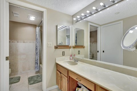 Copropriété à vendre à Boca Raton, Floride: 2 chambres, 126.81 m2 № 1222739 - photo 20