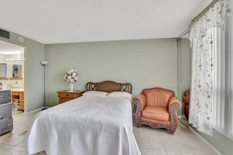 Copropriété à vendre à Boca Raton, Floride: 2 chambres, 126.81 m2 № 1222739 - photo 22