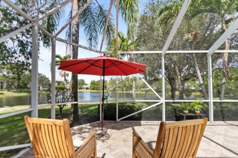 Casa en venta en Coral Springs, Florida, 3 dormitorios, 255.2 m2 № 1222817 - foto 4