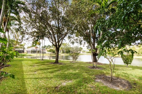 Villa ou maison à vendre à Coral Springs, Floride: 3 chambres, 255.2 m2 № 1222817 - photo 2