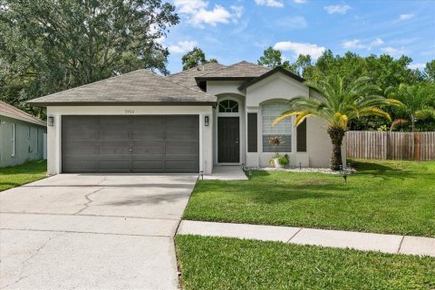 House in Tampa, Florida 3 bedrooms, 143.91 sq.m. № 1370239 - photo 1