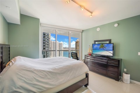 Купить кондоминиум в Майами, Флорида 1 спальня, 68м2, № 944681 - фото 6