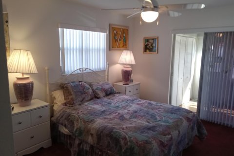 House in Delray Beach, Florida 2 bedrooms, 81.75 sq.m. № 883345 - photo 5