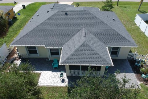 Villa ou maison à vendre à North Port, Floride: 3 chambres, 131.92 m2 № 1314488 - photo 6