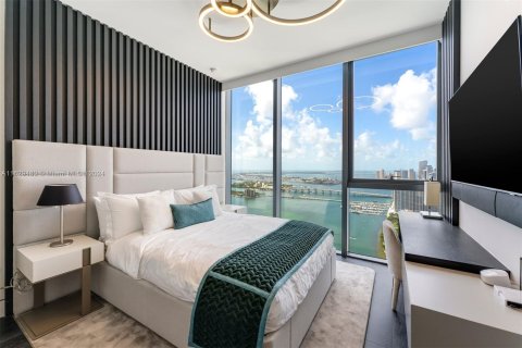 Condominio en venta en Miami, Florida, 3 dormitorios, 321.35 m2 № 1290886 - foto 11