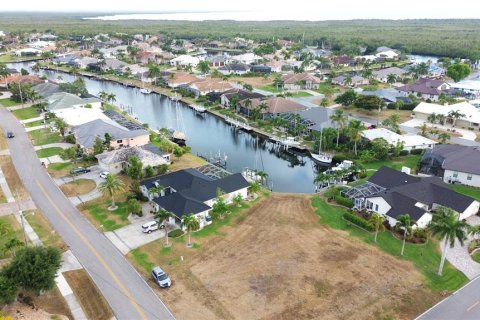 Terreno en venta en Punta Gorda, Florida № 1215070 - foto 6