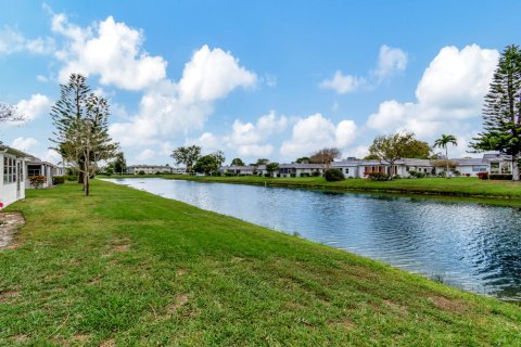 House in Delray Beach, Florida 1 bedroom, 67.45 sq.m. № 1174758 - photo 21