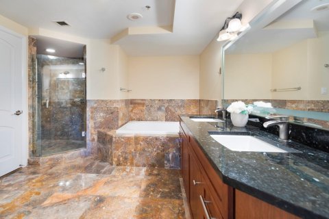 Condo in Fort Lauderdale, Florida, 3 bedrooms  № 996057 - photo 6