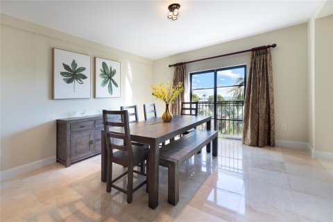 Condo in Fort Lauderdale, Florida, 3 bedrooms  № 996057 - photo 19