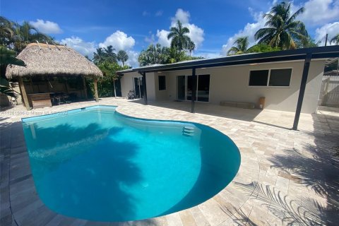 Villa ou maison à vendre à Fort Lauderdale, Floride: 3 chambres, 117.71 m2 № 68985 - photo 4