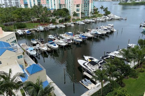 Condo in Aventura, Florida, 3 bedrooms  № 1427449 - photo 2