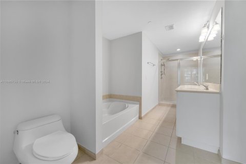 Condo in Aventura, Florida, 3 bedrooms  № 1427449 - photo 20