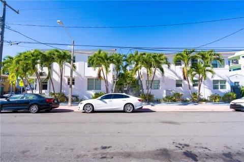 Immobilier commercial à vendre à Miami Beach, Floride № 361607 - photo 5