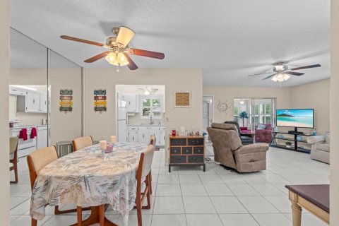 Casa en venta en Delray Beach, Florida, 2 dormitorios, 100.33 m2 № 945002 - foto 19