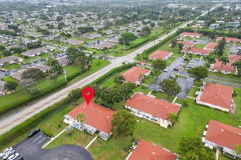 Villa ou maison à vendre à Delray Beach, Floride: 2 chambres, 100.33 m2 № 945002 - photo 7