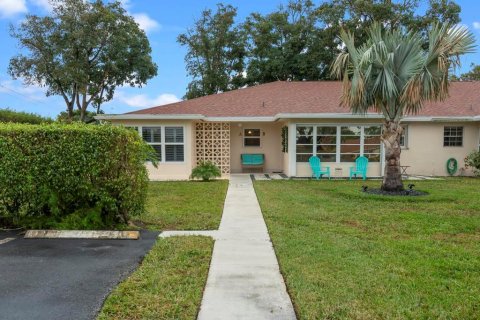 House in Delray Beach, Florida 2 bedrooms, 100.33 sq.m. № 945002 - photo 26